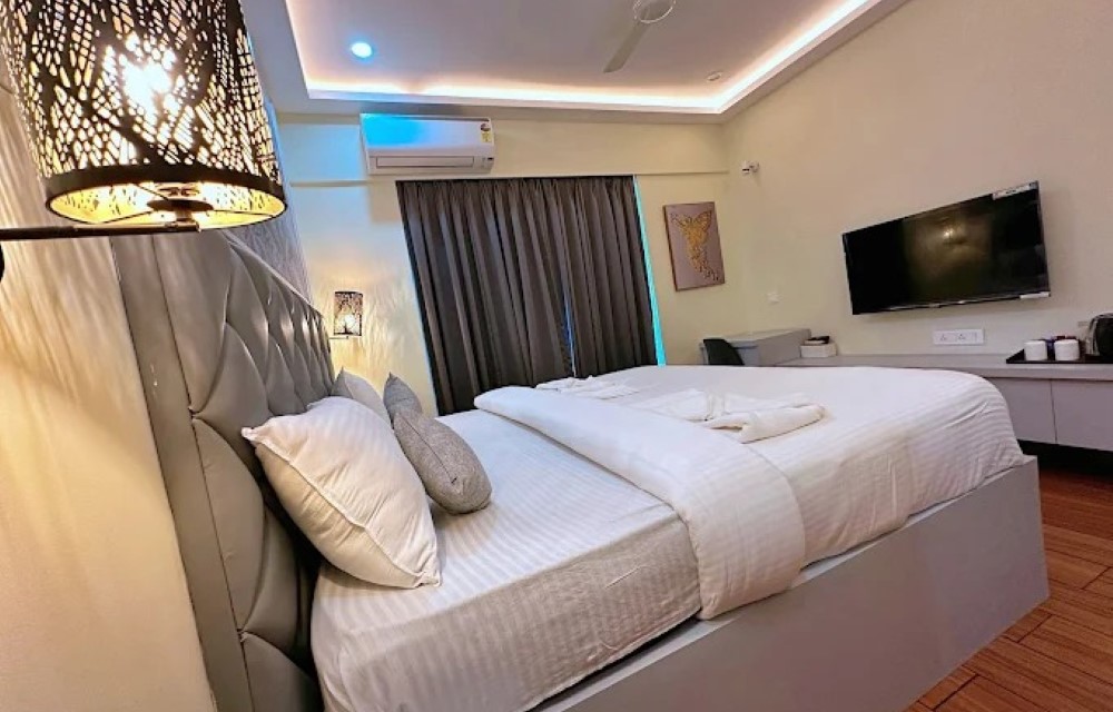 La Baga Beach Hotel Blog Pictures